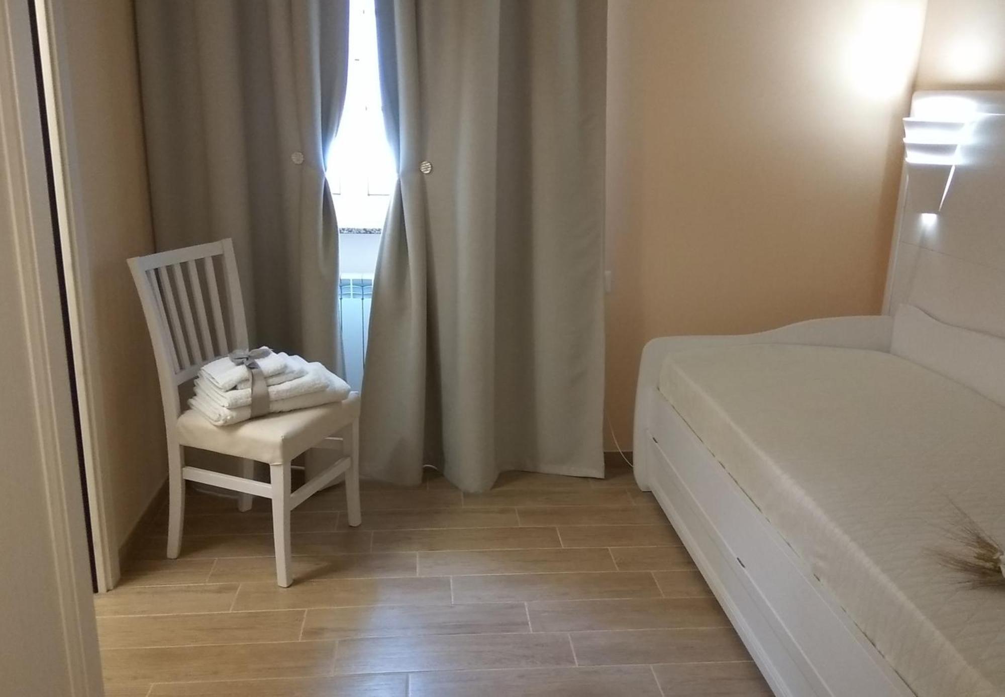 Le Camelie Bed & Breakfast Marina di Ginosa Стая снимка