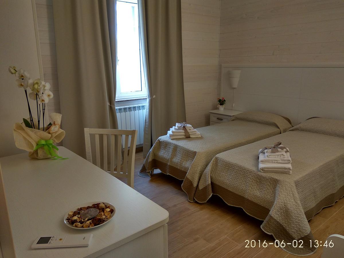 Le Camelie Bed & Breakfast Marina di Ginosa Екстериор снимка