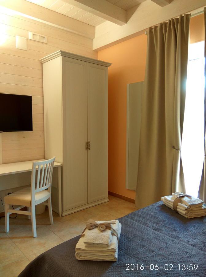 Le Camelie Bed & Breakfast Marina di Ginosa Стая снимка