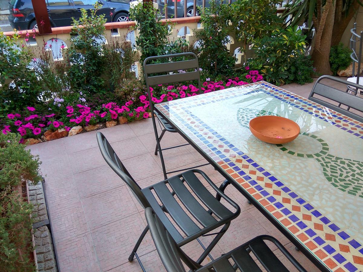 Le Camelie Bed & Breakfast Marina di Ginosa Екстериор снимка